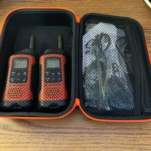 Talkabout T265 Two-Way Radio 2 Set